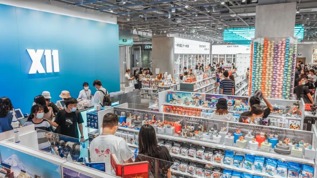 千亿潮玩市场x11如何以全球ip集合奇袭