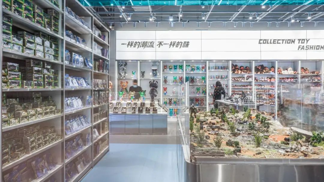 千亿潮玩市场:X11如何以全球IP集合“奇袭”?__财经头条
