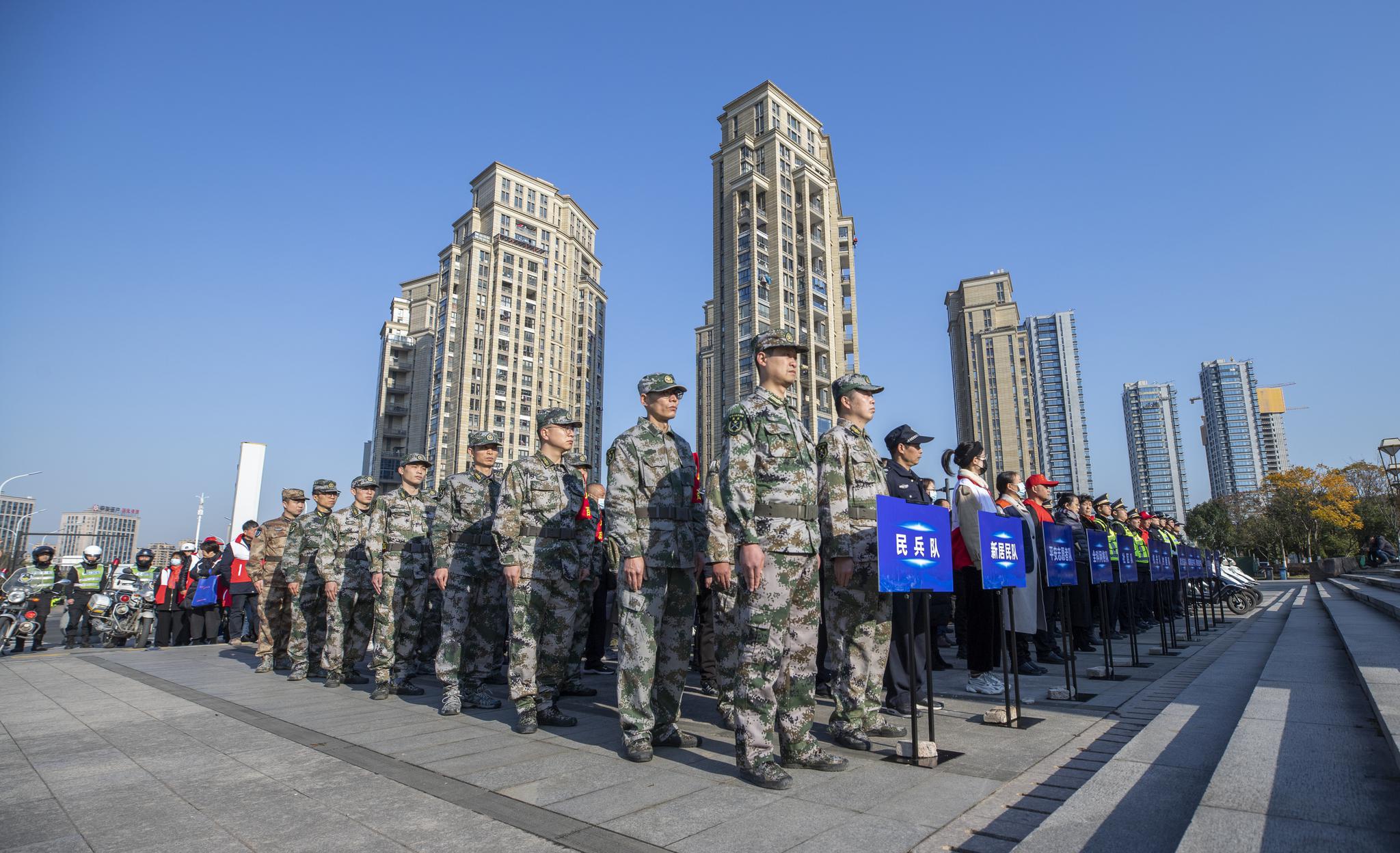 百官街道冬季治安大巡防启动