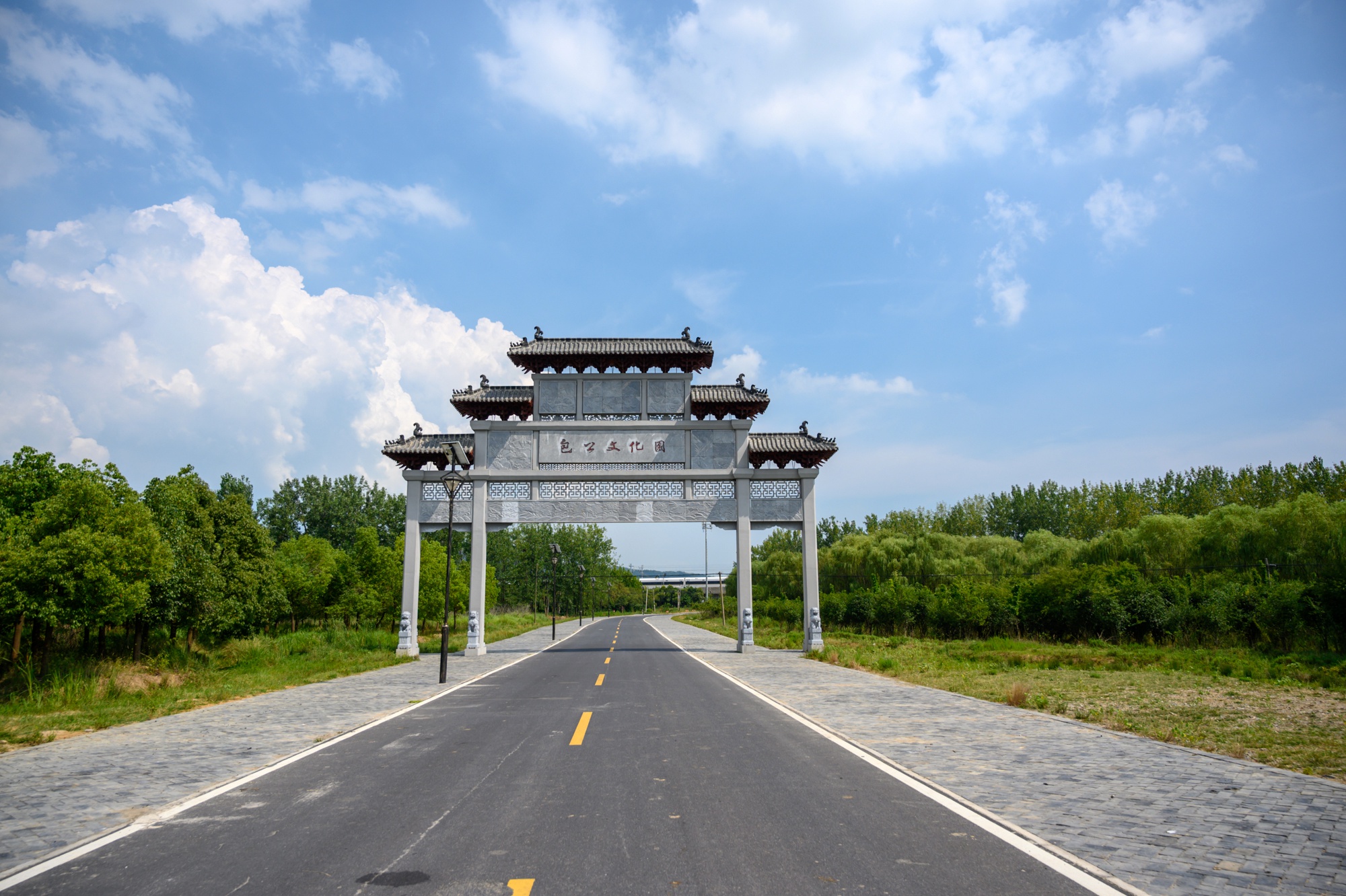 合肥肥东有一座包氏宗祠,距离包公出生地不远,知道的游客不多