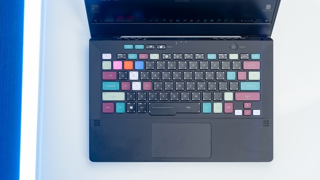 独创光显矩阵屏rog幻14让你体验到的不止于此