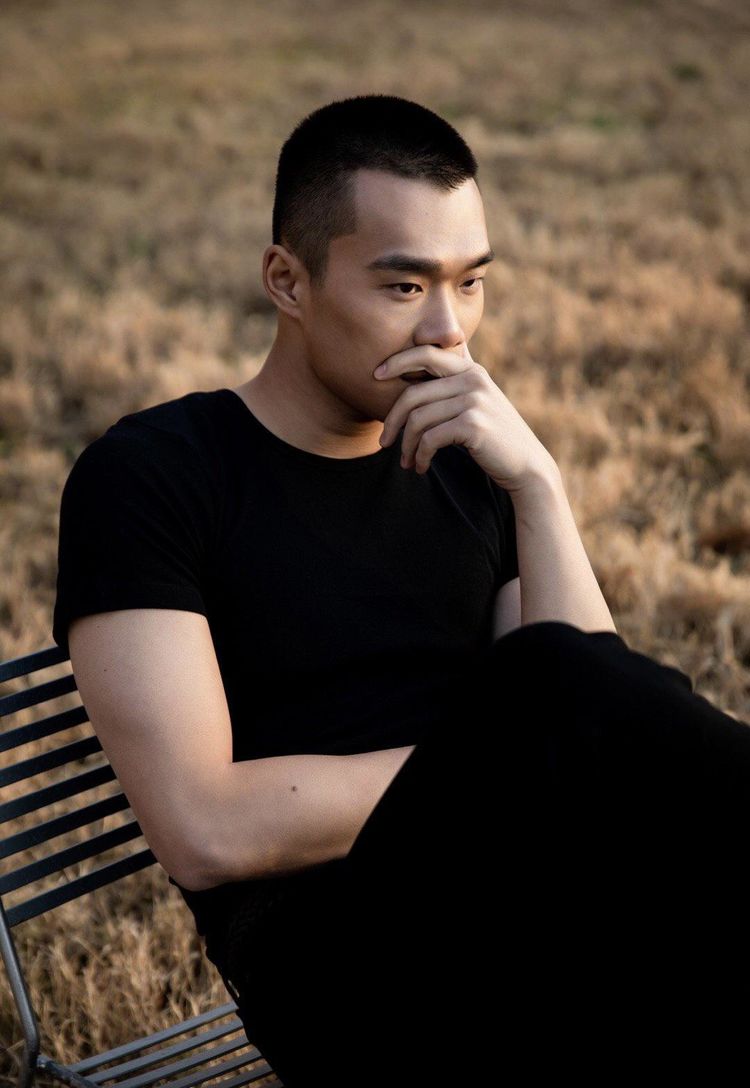 今恋爱节目又获金莎青睐,金莎父亲都惊了|金莎|耿斯汉|恋爱_新浪新闻