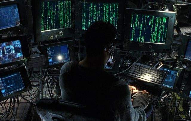 从网络黑客技术角度说,属于常规不能再常规的攻防手段之一,在网络战中