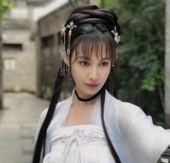 有种整容叫15年后的江玉燕40岁再扮古装如今已判若两人