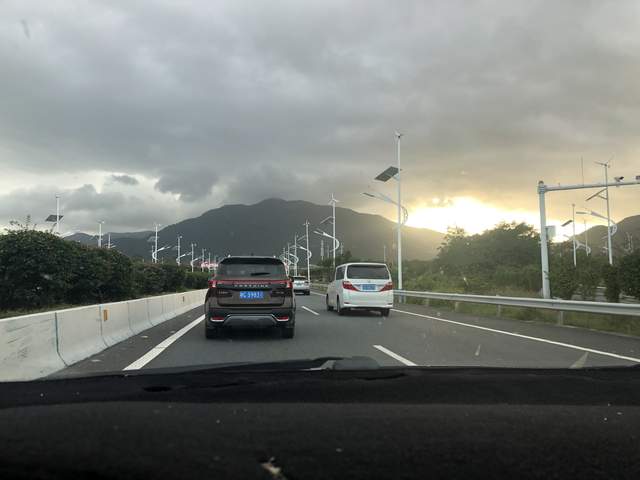自驾游海南,看看开车是如何跨海的