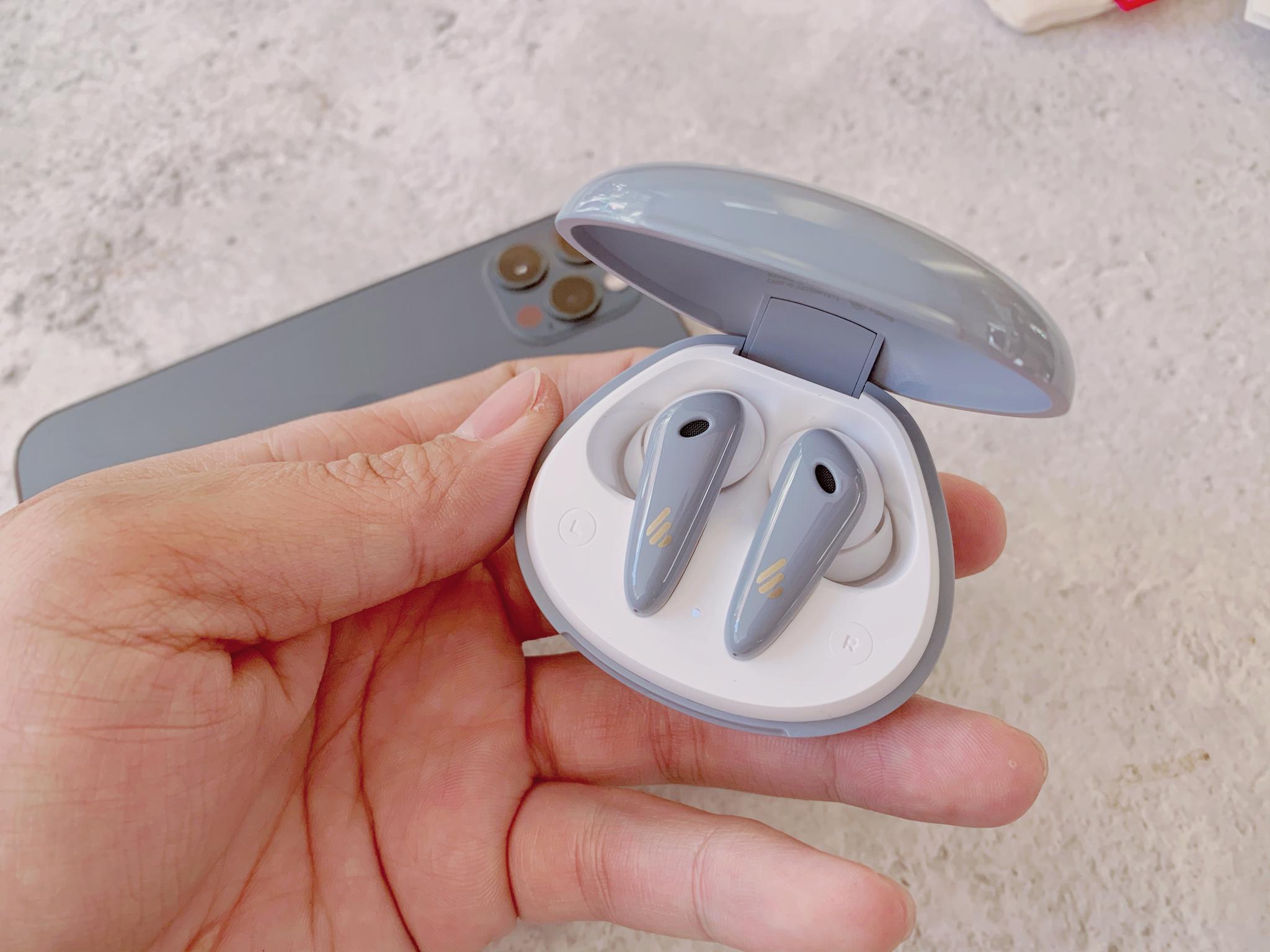 送老婆漫步者 funbuds降噪蓝牙耳机,给设计师加鸡腿|漫步者|耳机|充电