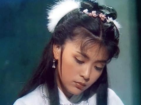 从小就在乡间生活的她并不了解与大城市的生活,但因为陈玉莲的姐姐在