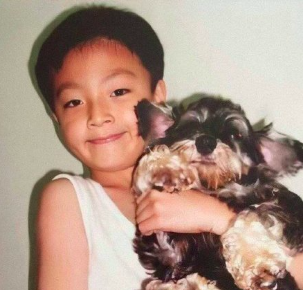 夏之光小时候,一如既往的帅帅气气,一如既往的可爱迷人!