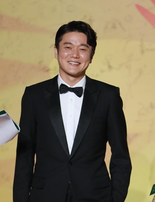 筷子兄弟出道12年为何肖央人气越来越高王太利却默默无闻