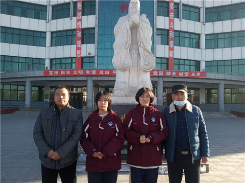 河北滦州一中爱心协会用大爱助学子起航