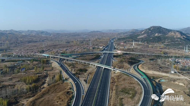 5小时|高速公路|山东|台儿庄_新浪新闻