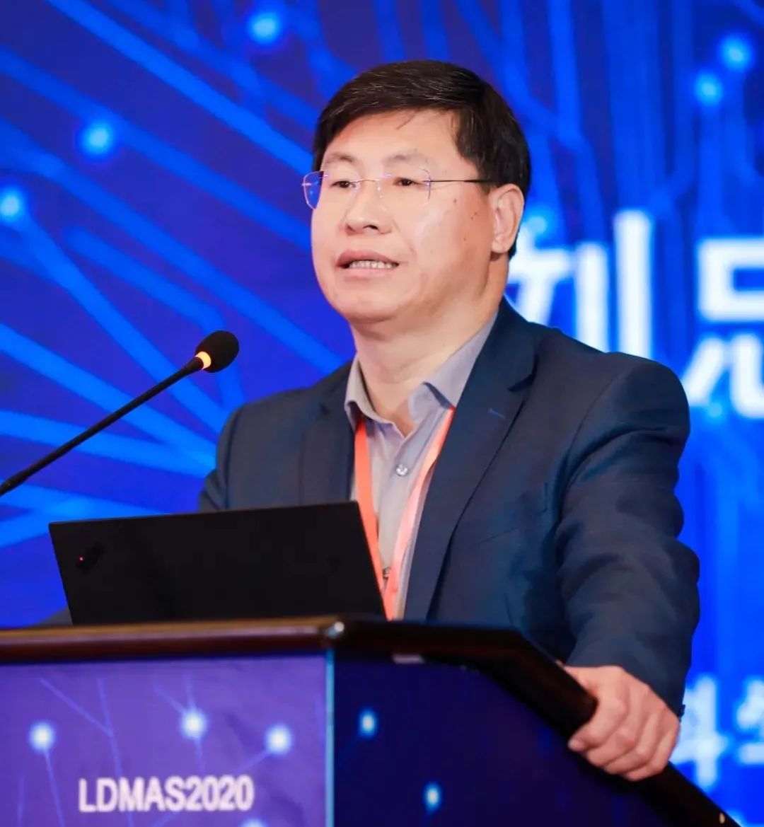 刘忠范院士:"重大突破"是"熬"出来的