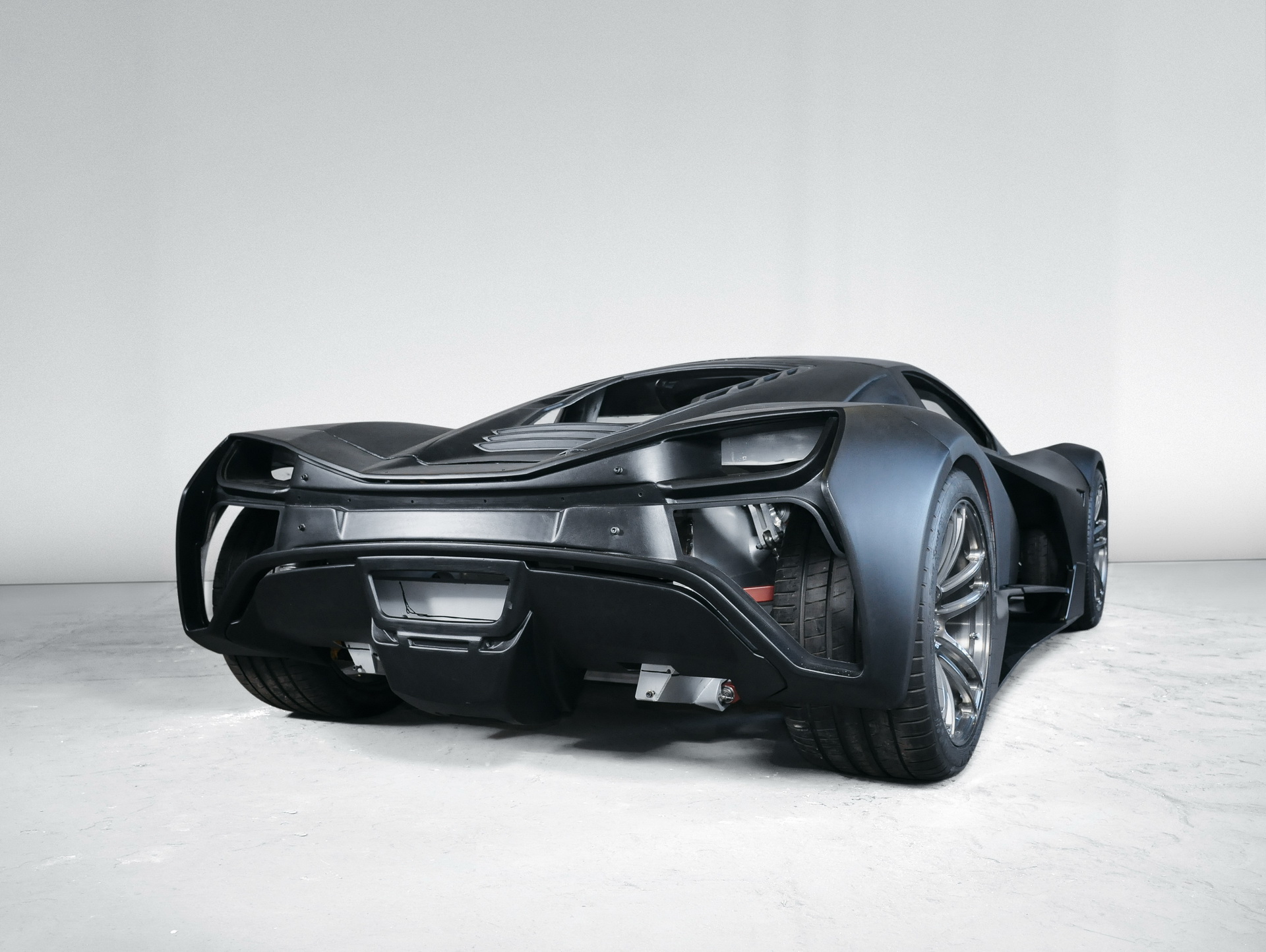 售价200万美元起,elation freedom电动超跑亮相