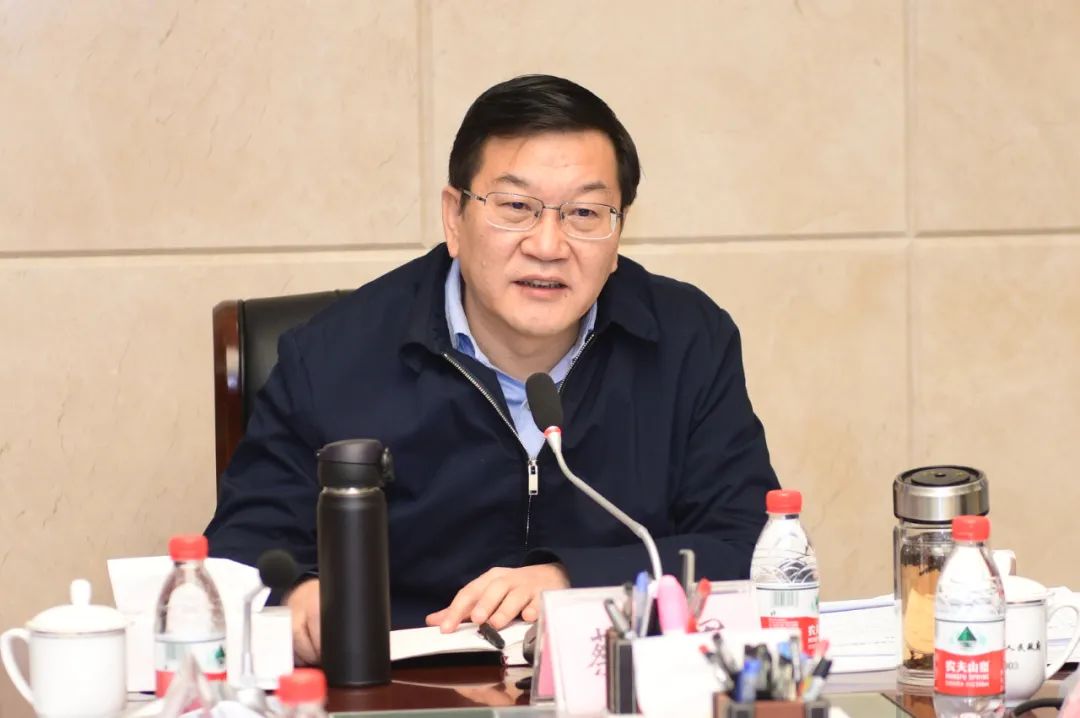 蔡锦军加快推进西部陆海新通道建设