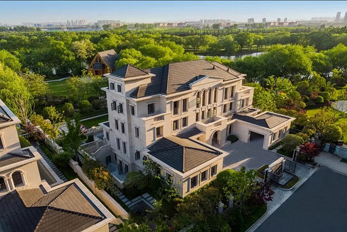 如果昆明豪宅有单位一亿一栋是个什么水平