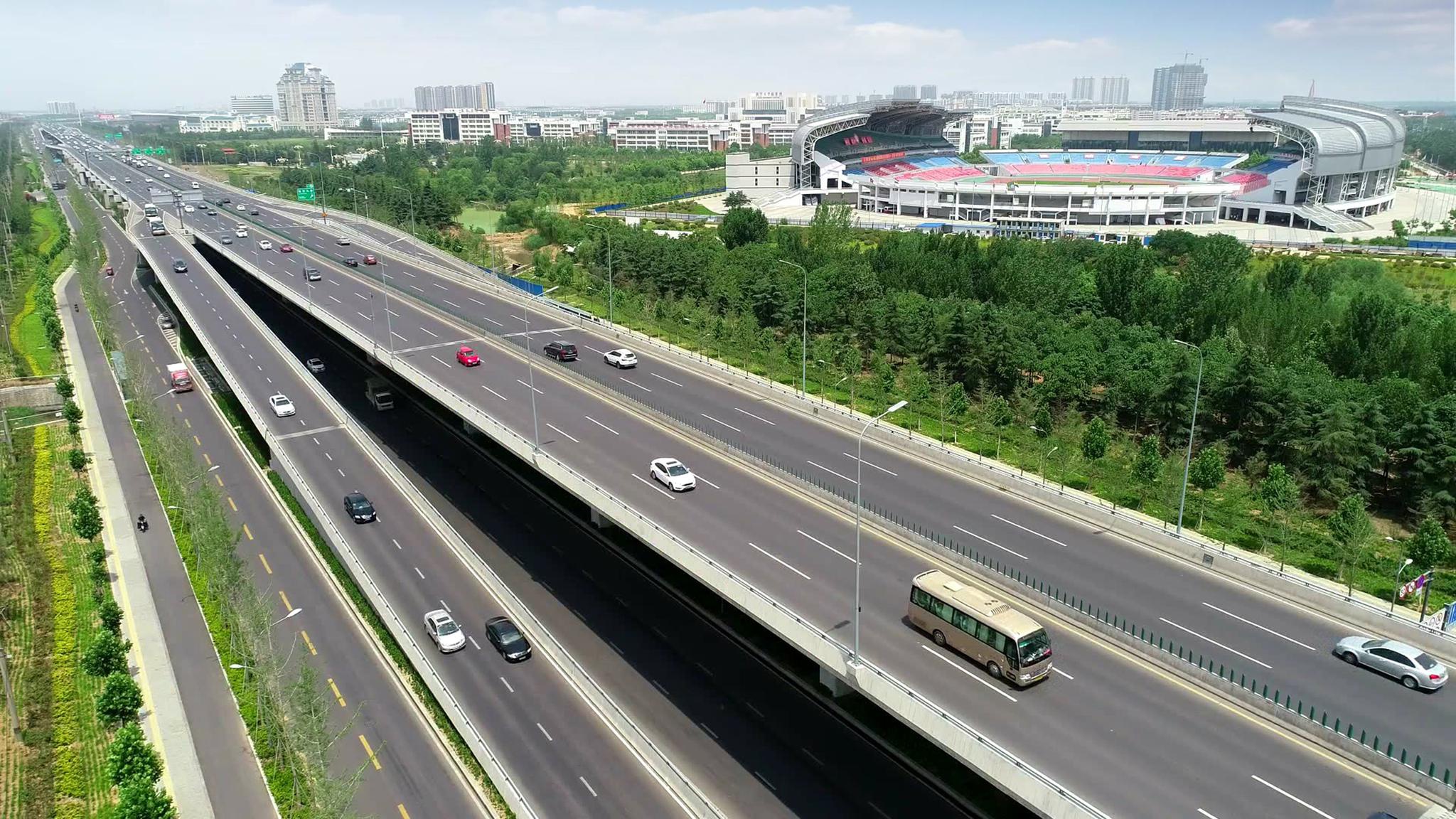 蒙山高架路和北京东路,5座跨河桥梁,分别是陶然路,南京路沂河桥,西安