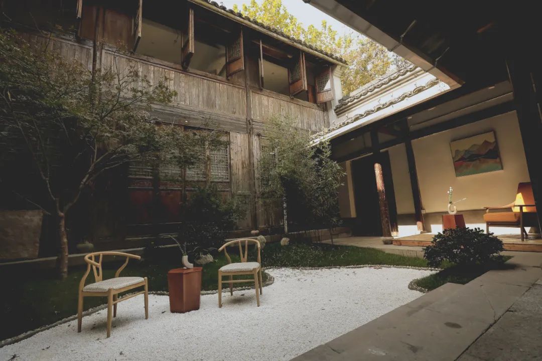 温州姑娘用2年改造清朝古宅,成杭州最美打卡地:这里很慢,能听见心的