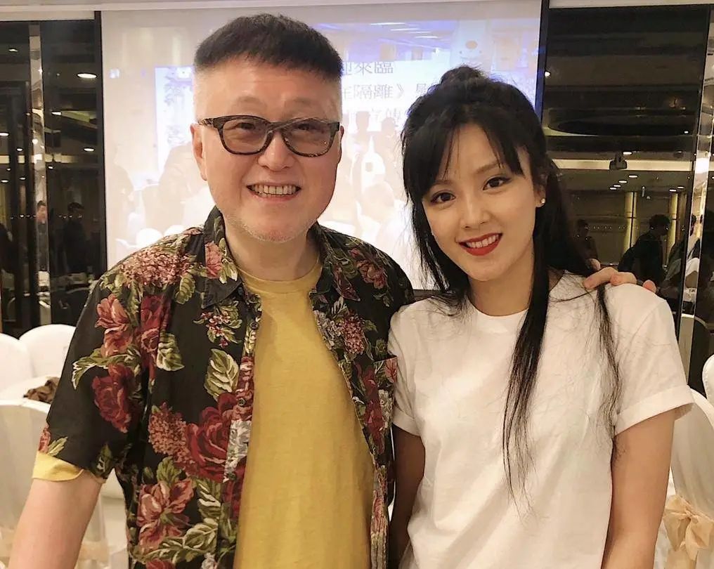 陪伴患怪病女友16年,坚持不婚不孕|林子萱|周星驰电影|谷德昭_新浪