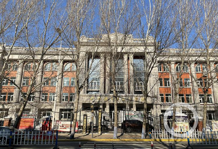 12月1日的哈尔滨市继红小学南岗校区.摄影/上游新闻记者 张莹