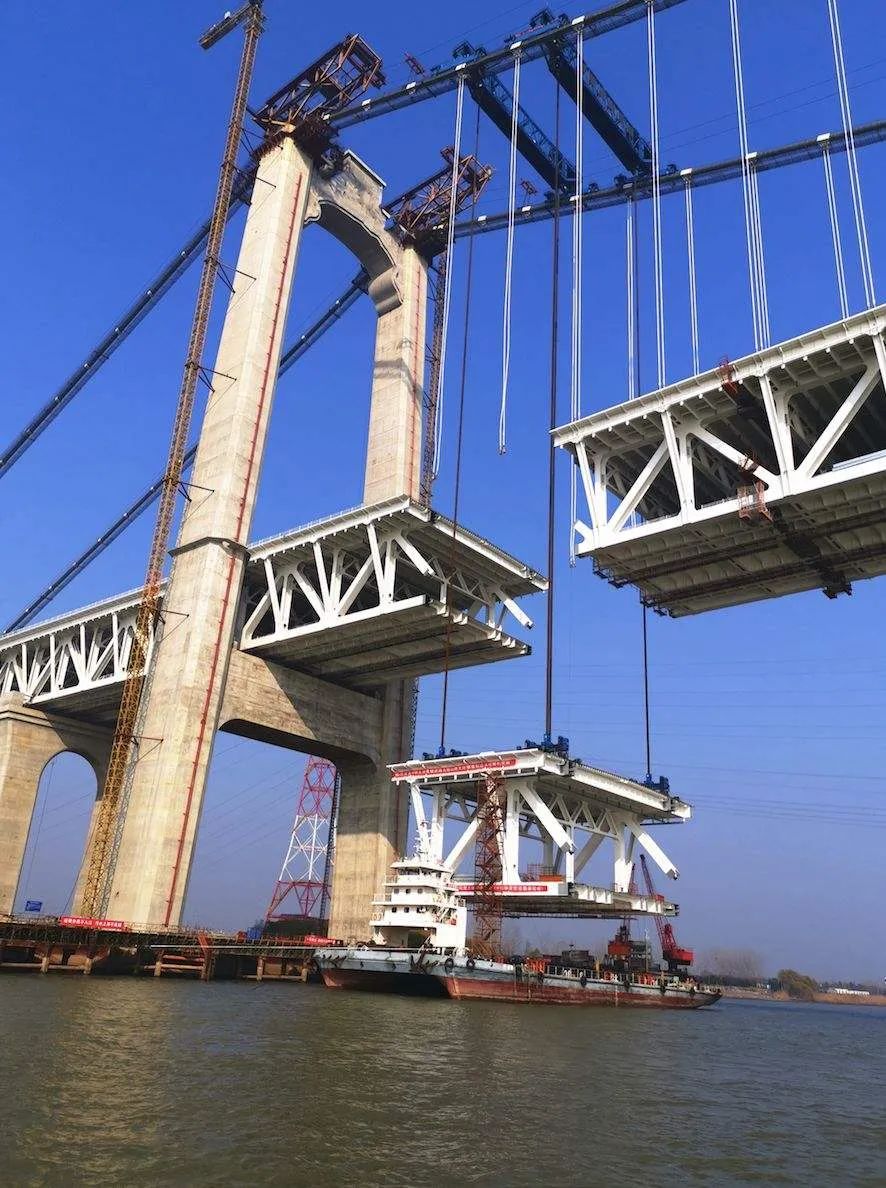 只有想不到没有做不到能跑高铁的悬索桥来了