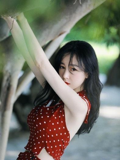 张檬首谈后悔“整容”:唐嫣都曾给她做配角,身材比杨幂还辣休闲区蓝鸢梦想 - Www.slyday.coM 张檬首谈后悔“整容”:唐嫣都曾给她做配角,身材比杨幂还辣休闲区蓝鸢梦想 - Www.slyday.coM