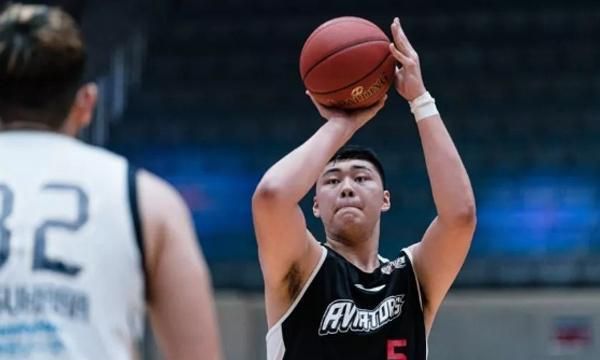 李慕豪远走四九城,沈梓捷独挑攻防大梁,场均2.7记盖帽纵横联盟