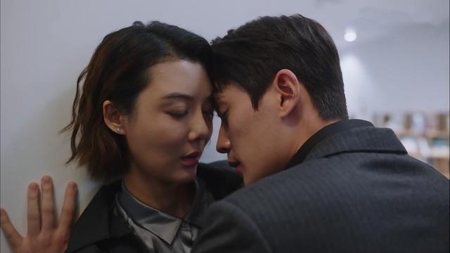 38岁车晓才搭朱一龙cp,《有翡》就饰演赵丽颖妈,女演员太难