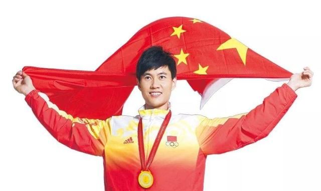 退役后迎娶相爱女友,如今家庭幸福美满|仲满|武宗文|退役_新浪新闻