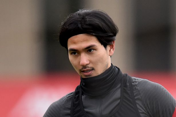 南野拓实,是否适合做利物浦边锋轮换?球迷给出答案,且大局已定