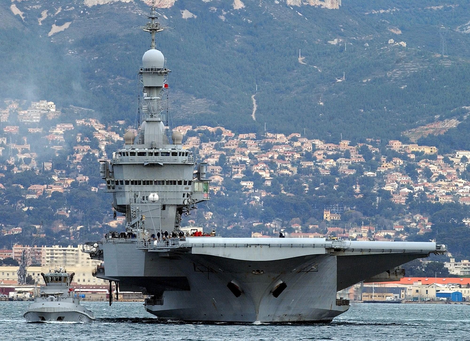 量至少7万吨,采用核动力和电磁弹射器|弹射器|航母|戴高乐_新浪新闻