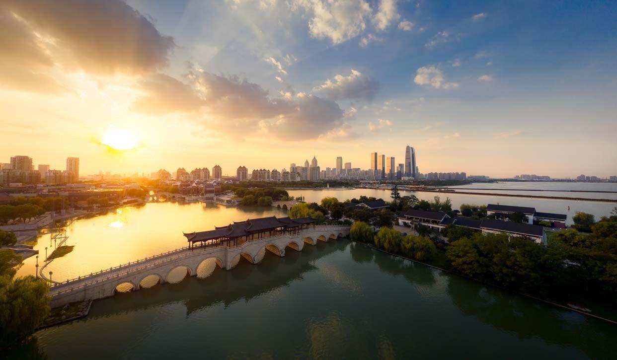 江苏苏州金鸡湖湖光美景