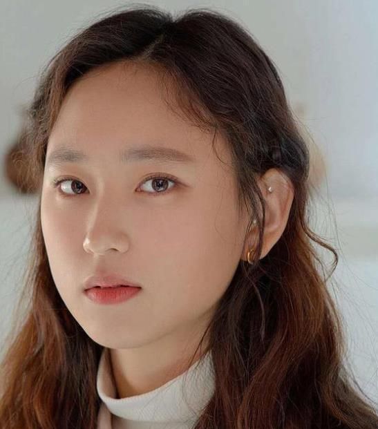 刘慧英出演法律剧请回答1988饰成宝拉走红与薛景求合作被夸赞