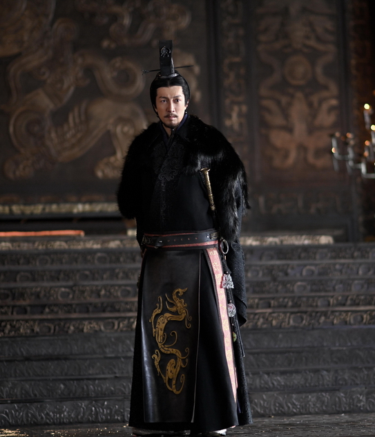 张鲁一演少年嬴政遭群嘲,岁月的痕迹,演技再好也无法跨越