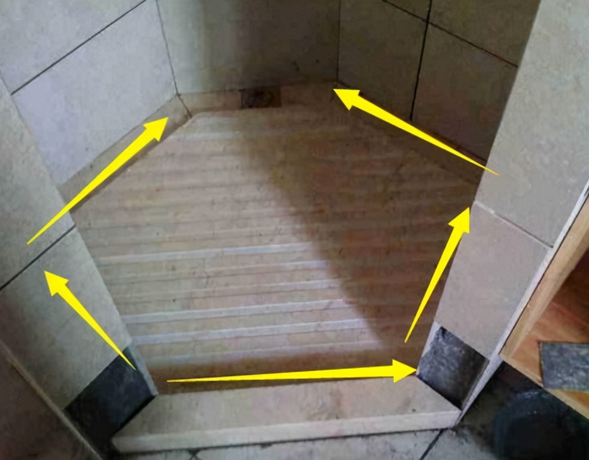 卫生间这样装地漏 下水速度超快|地漏|卫生间|排水槽_新浪新闻