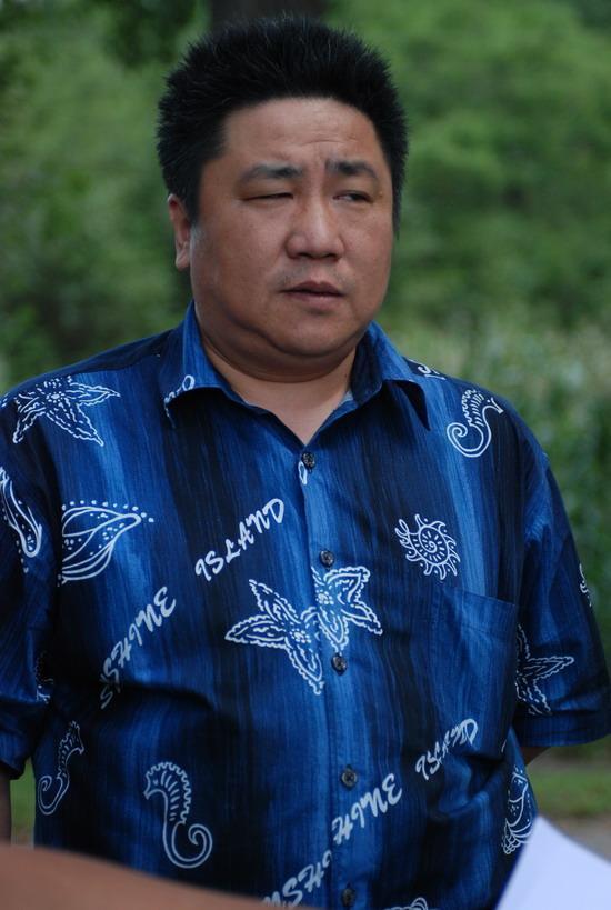 脑袋在相声界的地位很高,他的师父是著名的相声表演艺术家赵春田老师