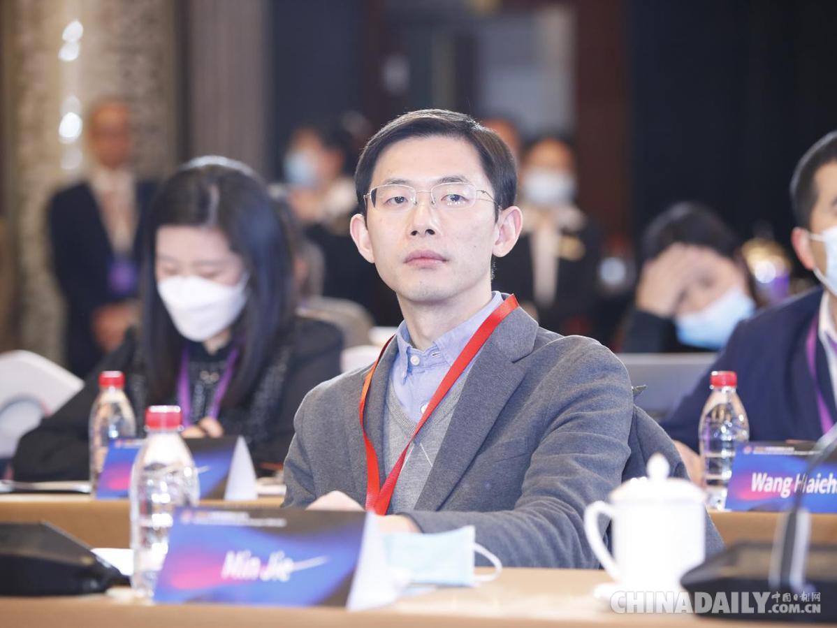 闵捷：用真情真实真感动传播中国复兴路上的“青年力量”