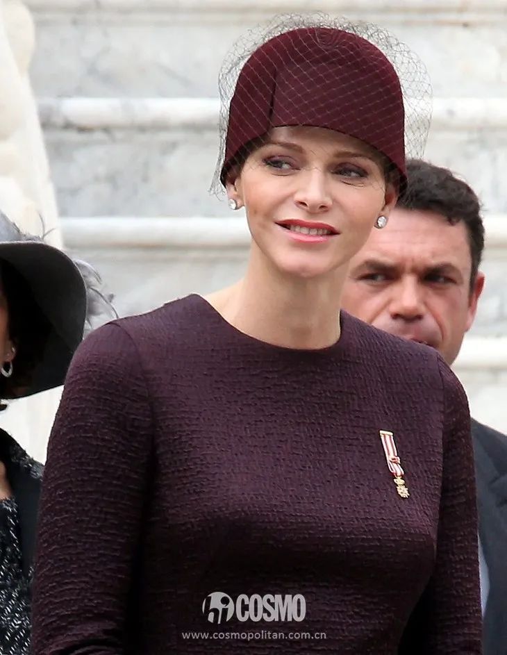 girlcrush比凯特叛逆比梅根能花剃掉半边头发的夏琳王妃却很圈粉