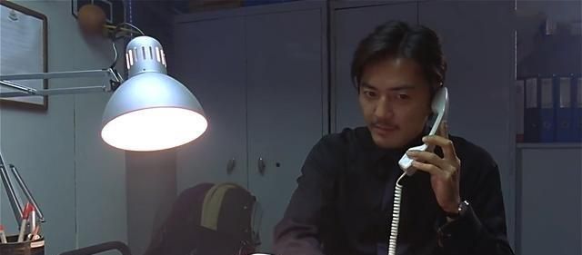 郑伊健的演技还算合理,但遗憾的是华仔悲伤而自然的气质并没有给电影