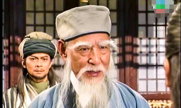 演了45年戏,74岁才靠一个配角成名,女儿儿子都很优秀|鲍方|龙套|女儿