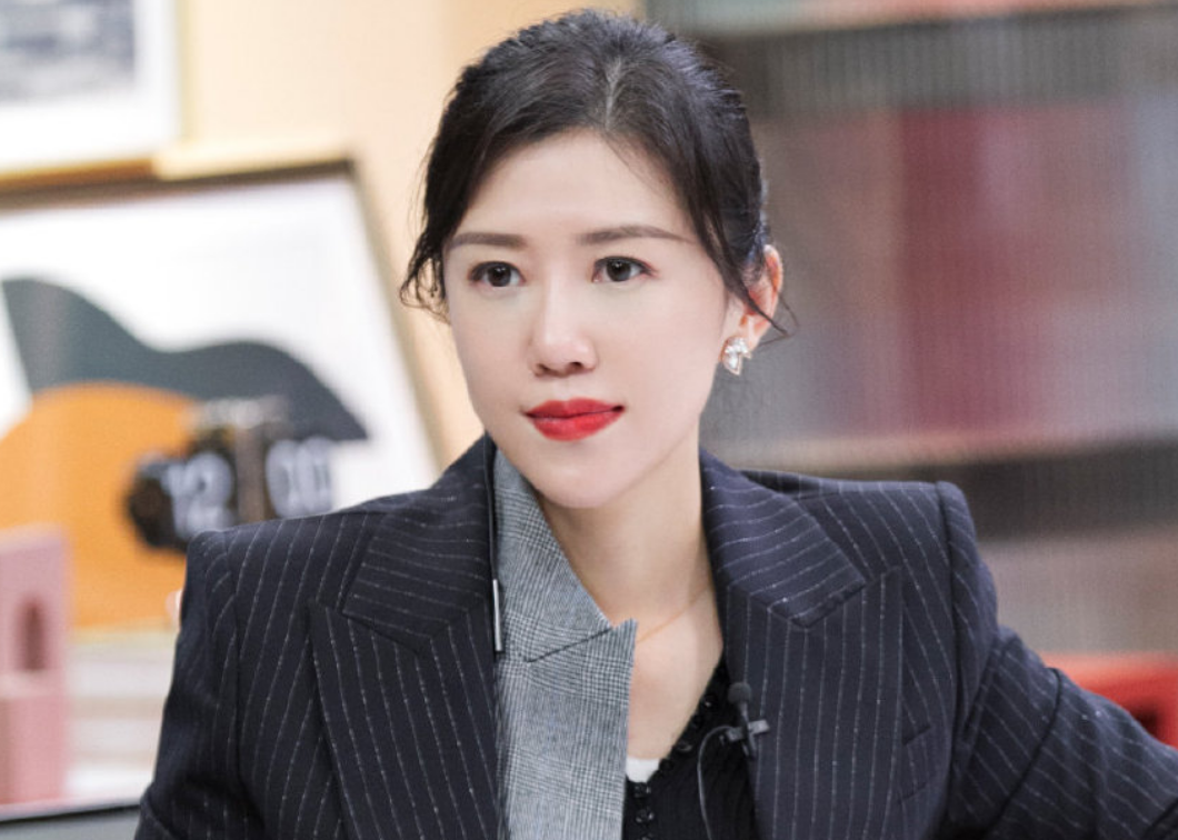 潜规则大揭秘令人心动的offer2何炅杨天真曝3大职场内幕