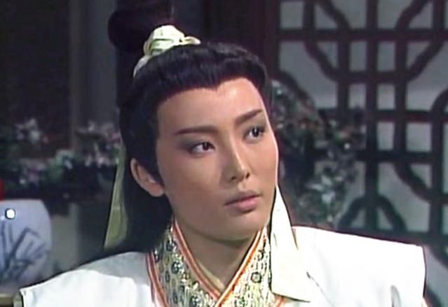 "白玉川"塔琳托娅息影21年罕露面,50岁气质仍出众,已离婚多年