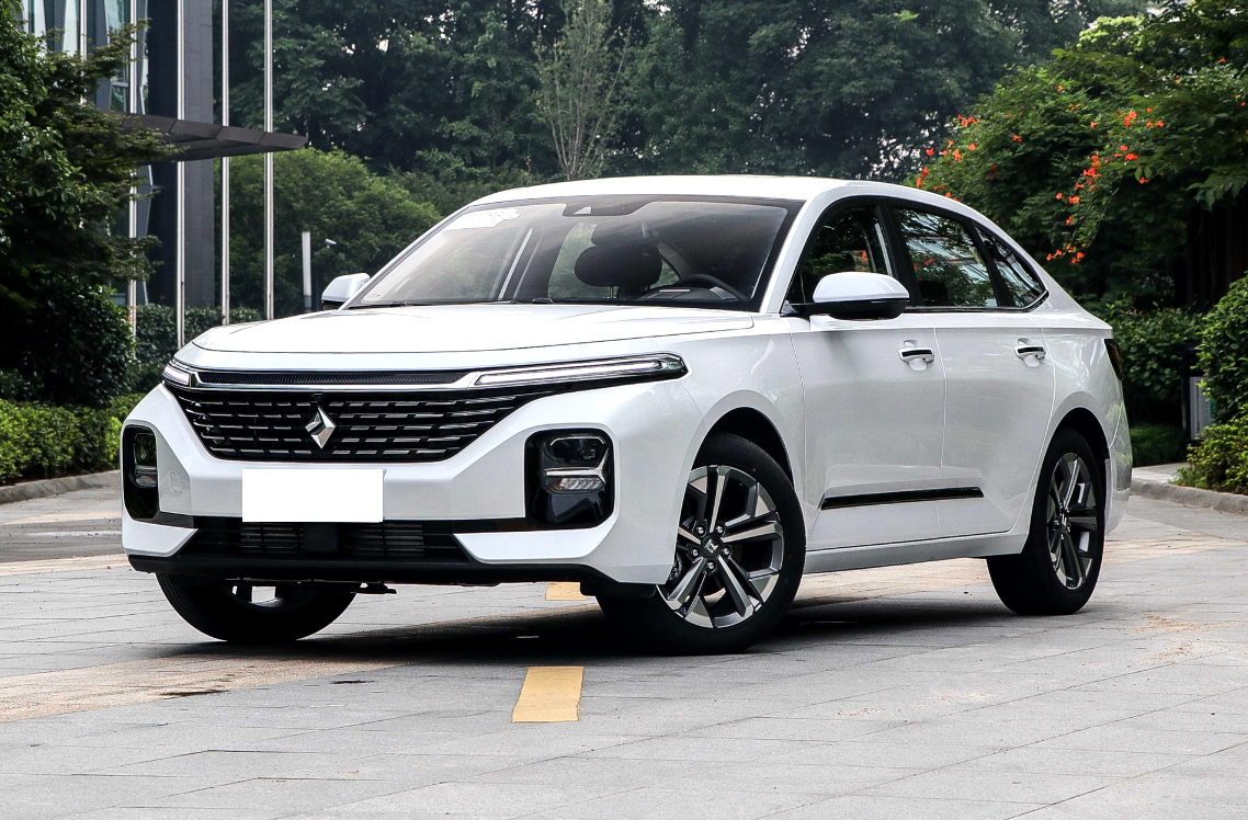 家用车不必追求动力,省油大空间是关键,不妨看看新宝骏轿车-新浪汽车