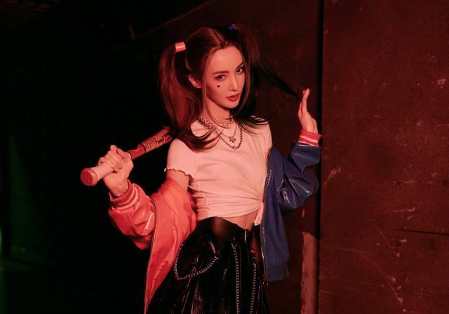 金晨大方分享小丑女化妆过程王晨艺的哪吒就像是本尊到场