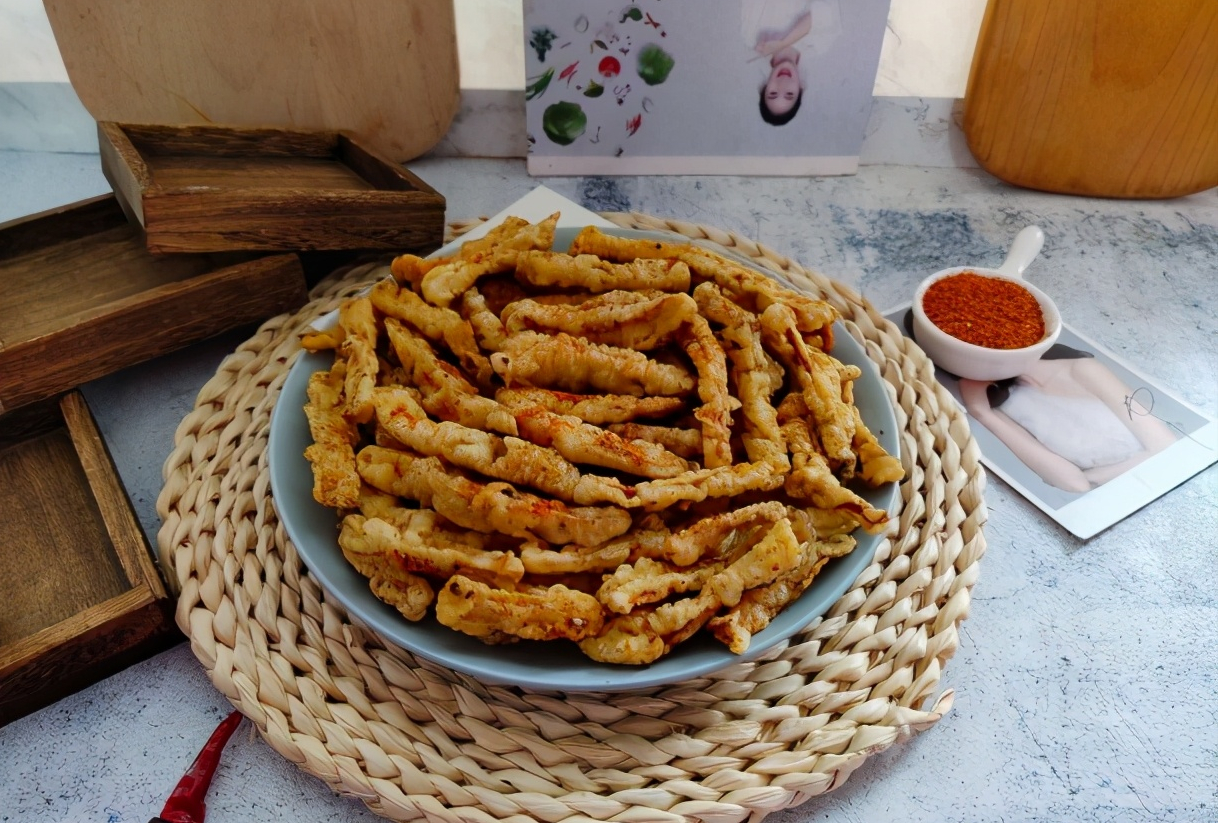 椒盐杏鲍菇,这卖相跟小酥肉没啥差别啊