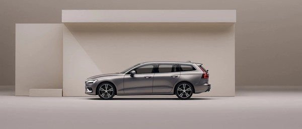 2021款沃尔沃v60正式上市售3043万元起价格有下调