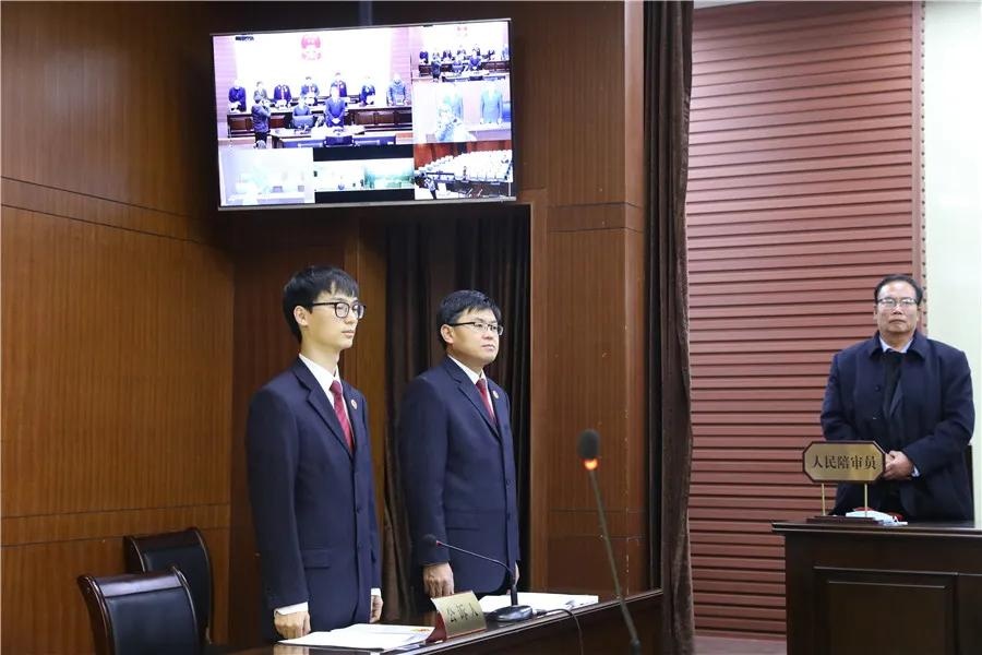 12月18日,利津县人民检察院提起公诉的被告人曹令令