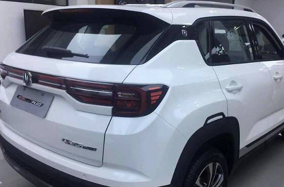 2021款长安cs35换脸了使用新包围预计要火