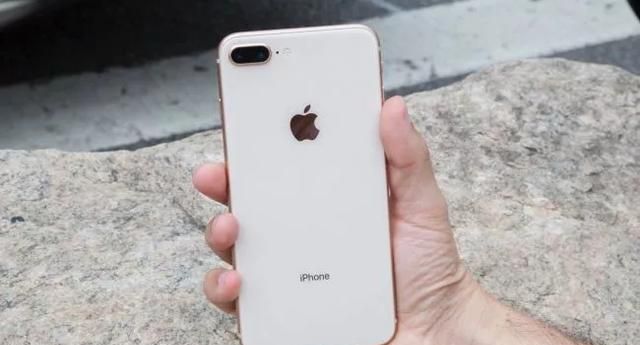 苹果新机iphoneseplus超大显示屏真正的全面屏但愿买得起