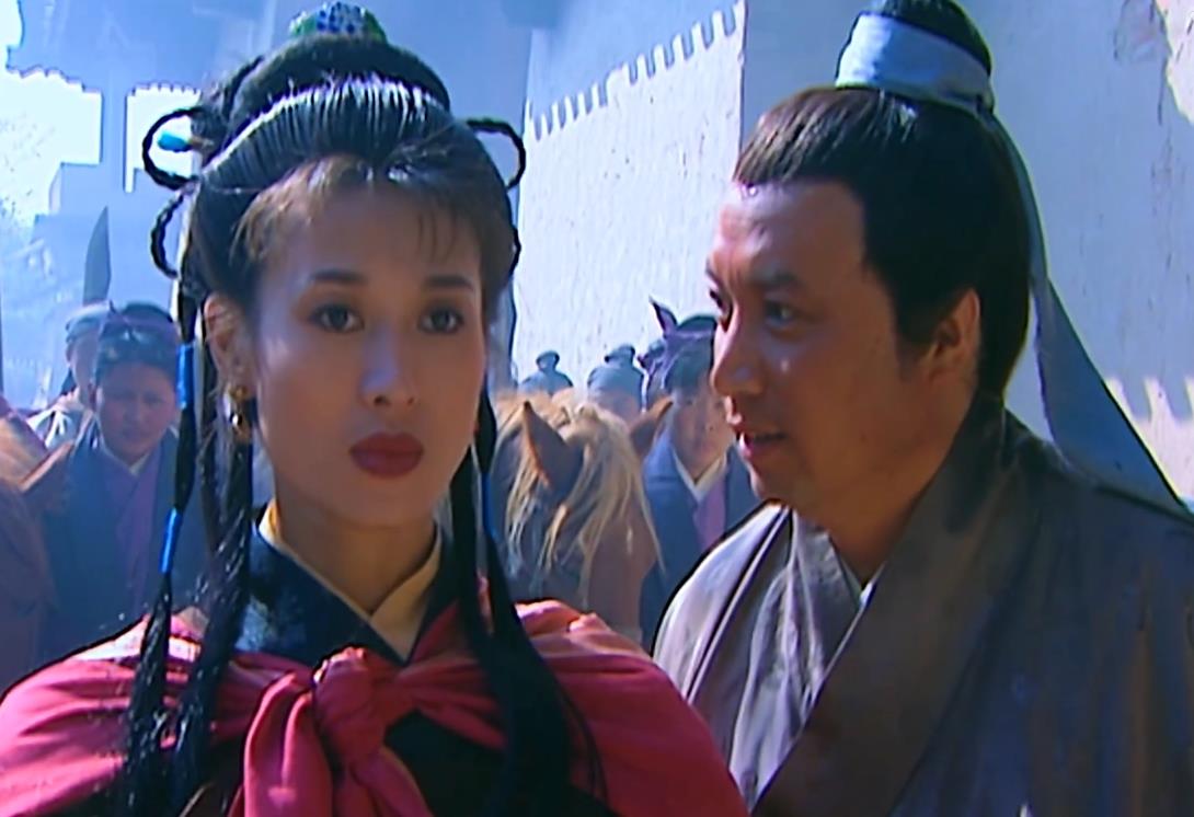 李逵死后宋江花荣要暗杀扈三娘吴用朱武反对最后让谁去动手