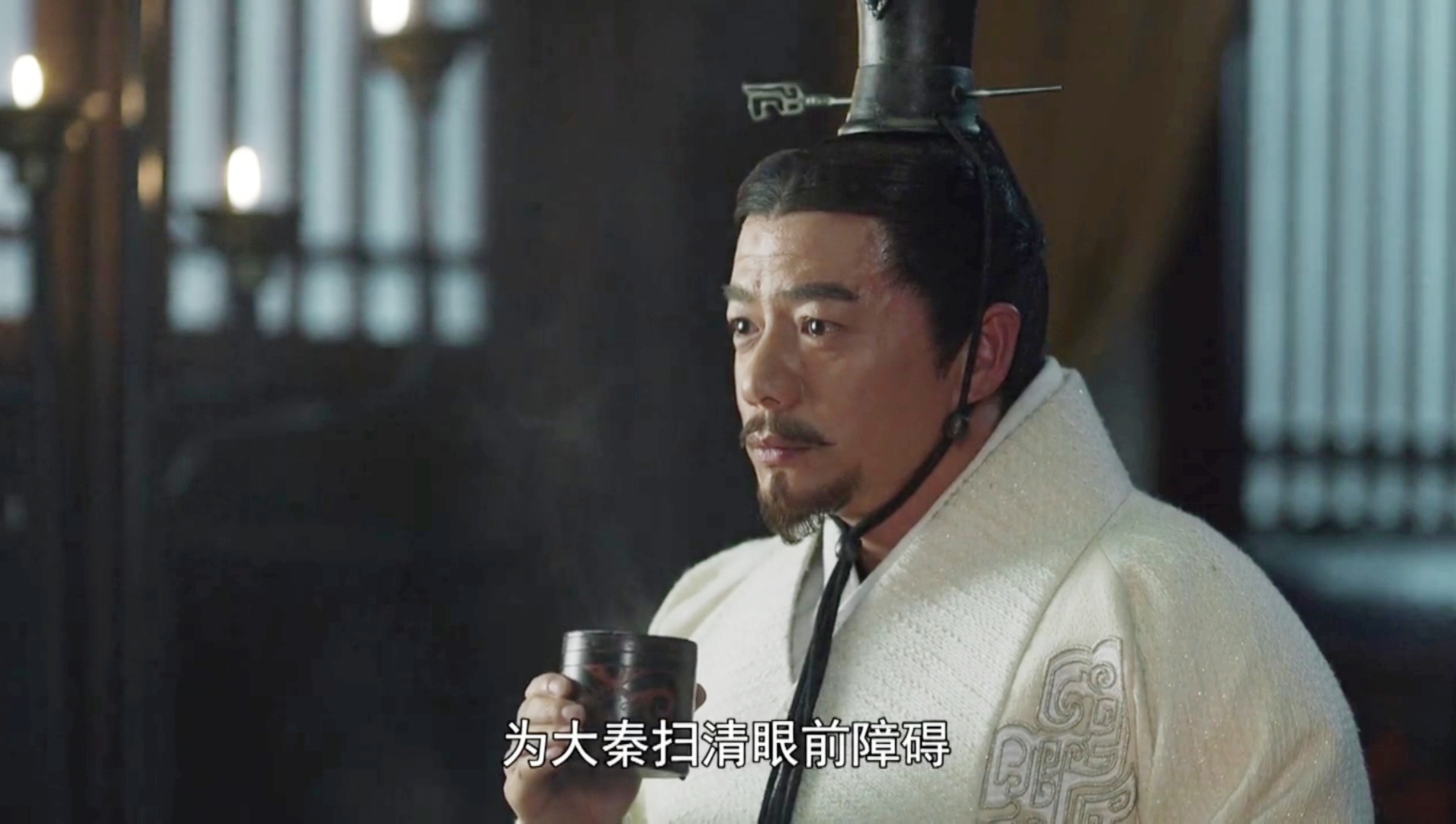 大秦赋吕不韦自尽使嬴政犯下大错冲动是魔鬼